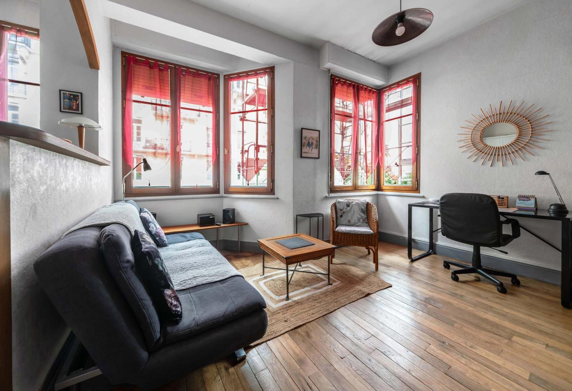 Le Lasteyras - Appartement Charmant En Centre Ville Vichy Zewnętrze zdjęcie